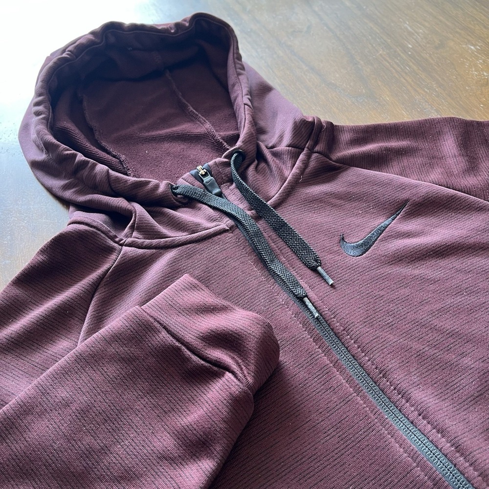 Nike Dri-FIT Hoodie Men M Red Burgundy Full Zip Fleece Training 860465-655